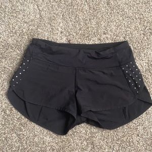 Black Lululemon shorts
